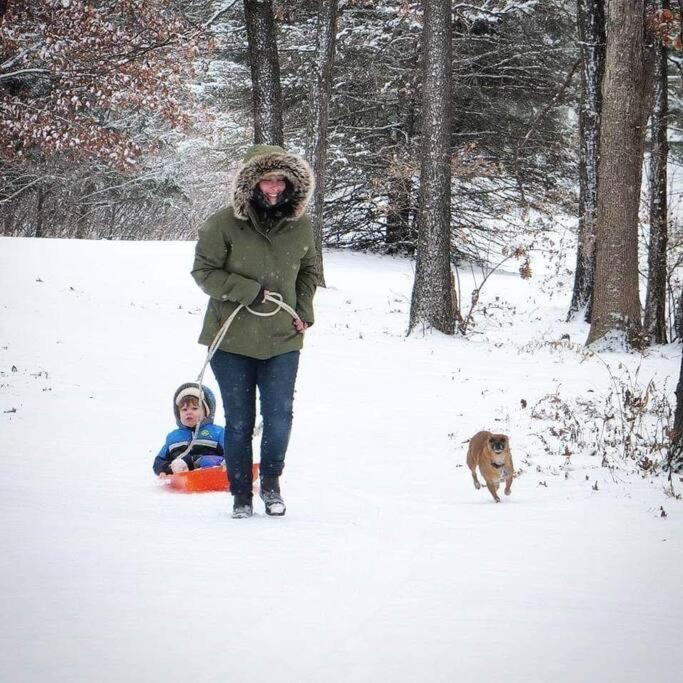 Finn'S Hideaway -Modern Family River Home Keokuk エクステリア 写真